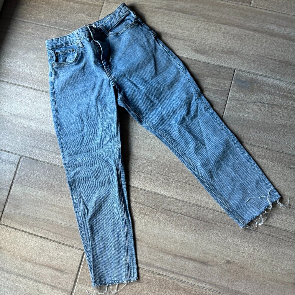 Topshop Light Wash Straight Leg Jeans, Size 28